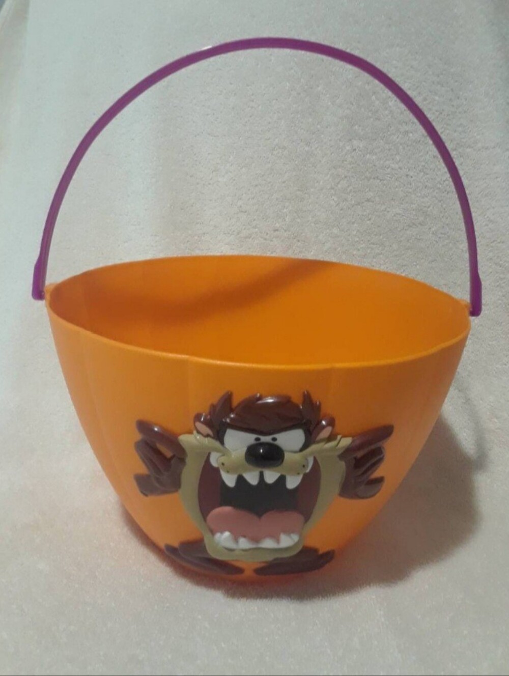 Vintage Looney tunes Halloween Tasmanian Devil treat bail candy bucket